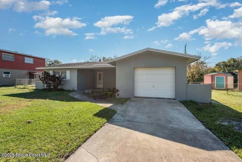 2425 Heritage Dr - Photo 2 of 20