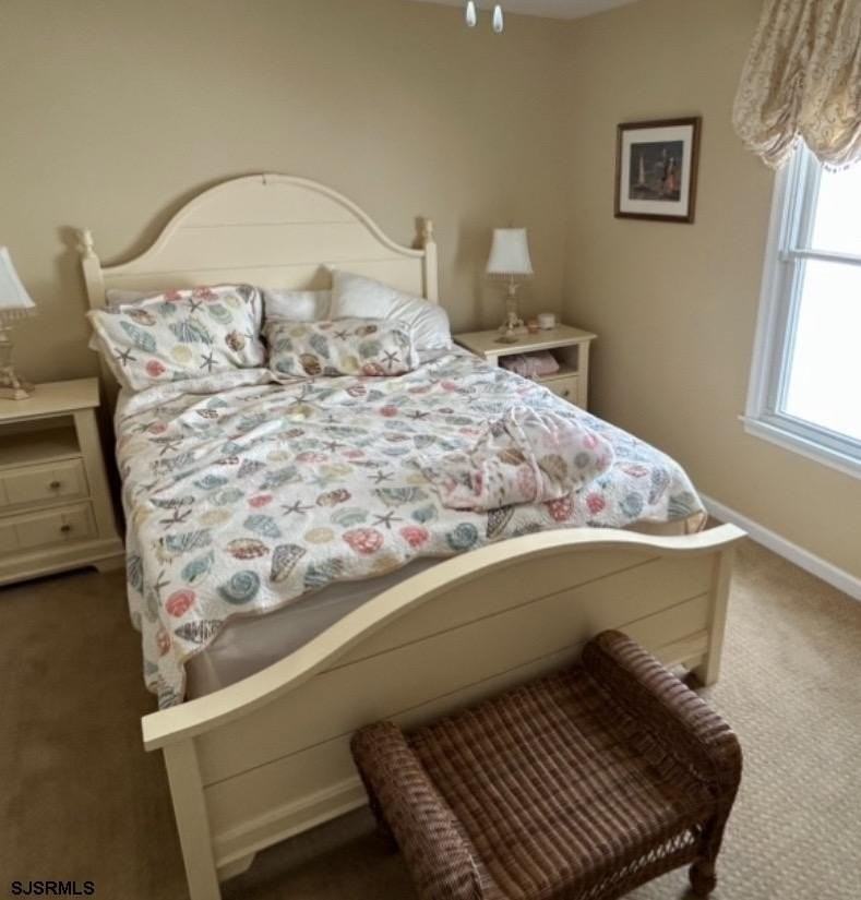 9411 Winchester Ave - Photo 6 of 19