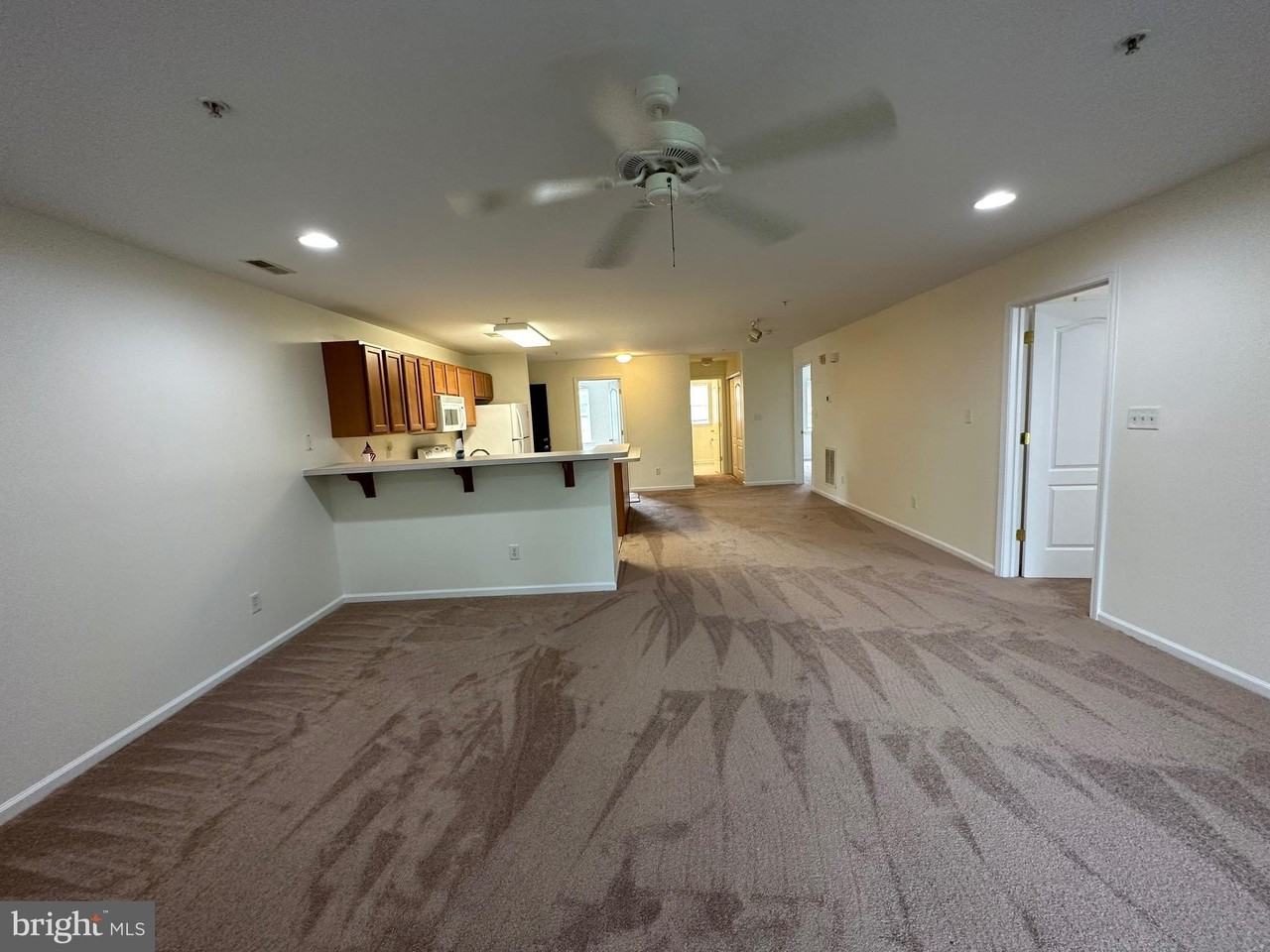 1101 Caitlins Way - Photo 7 of 17