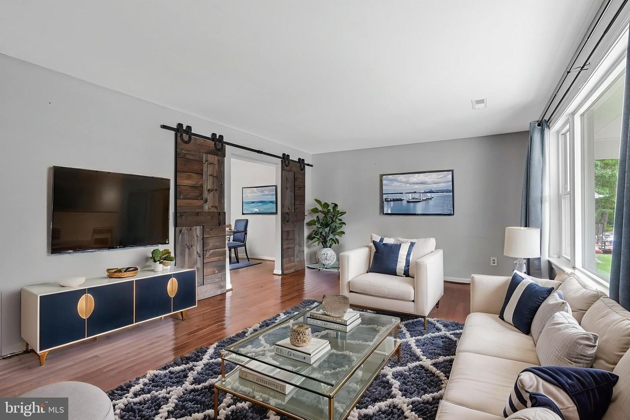 3448 Williamsburg Dr - Photo 2 of 18