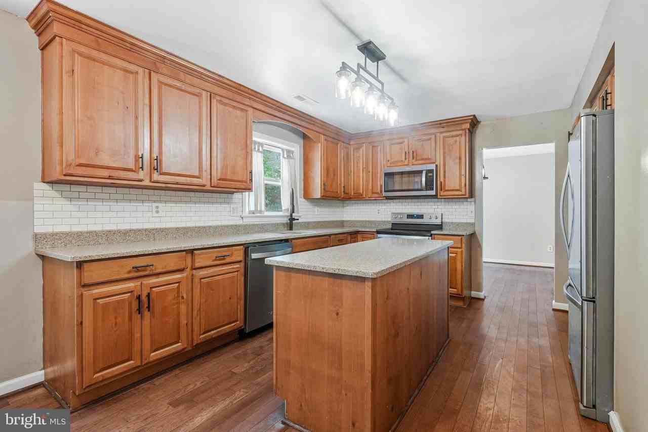 3448 Williamsburg Dr - Photo 7 of 18