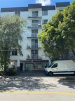 featured image of 126 Sw 17th Rd #208