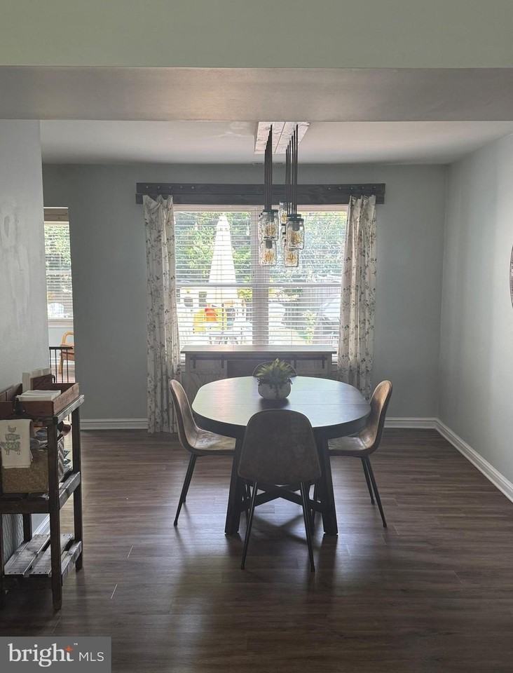 36 Fieldstone Drive - Photo 7 of 24