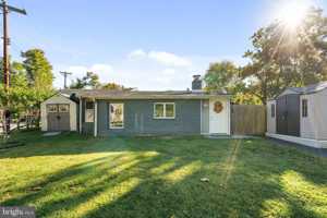 featured image of 1035 Milmont Ave