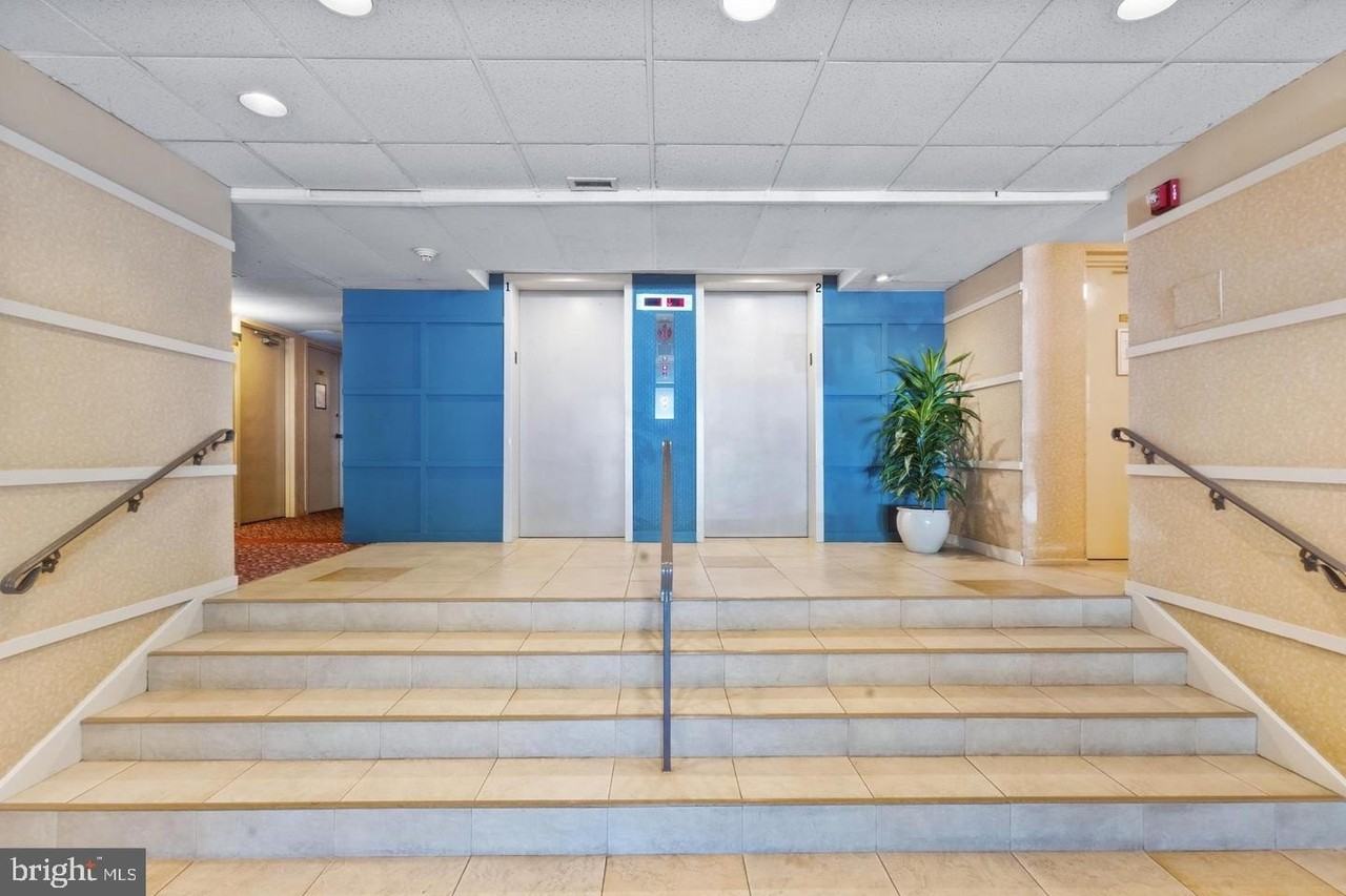 666 West Germantown Pike #1620 - Photo 5 of 23