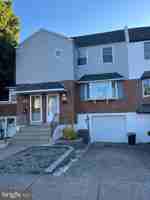 featured image of 4417 Crosland Rd