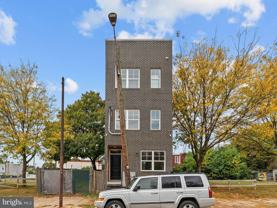 1682 N 54th St Unit 3 #3 - Photo 1 of 1