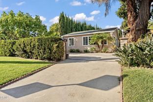 2423 San Pasqual St - Photo 1 of 1