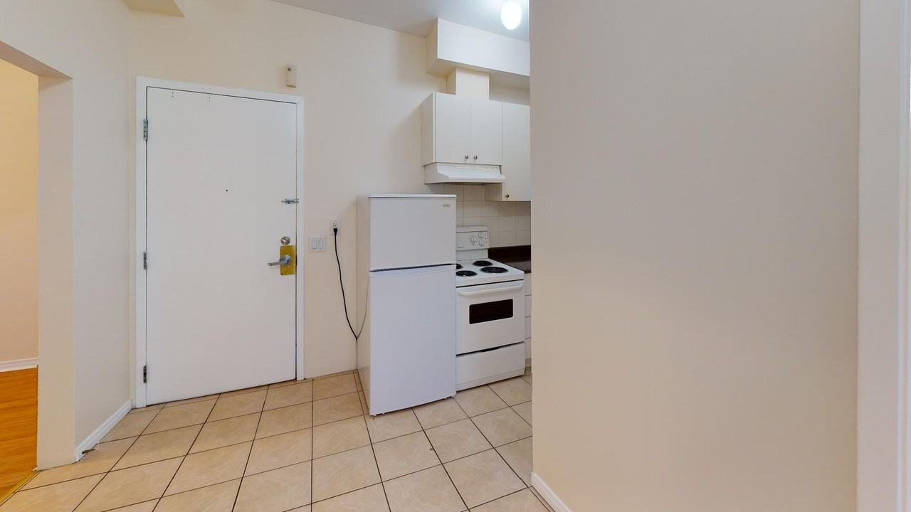 Danforth & Victoria Park Apartments - Photo 6 of 11