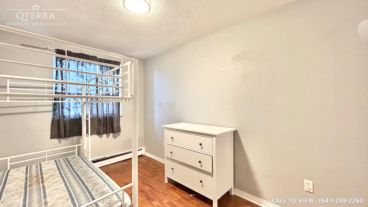 503-30 Summit Ave, Hamilton, Ontario L8V 2R8 - Photo 3 of 4