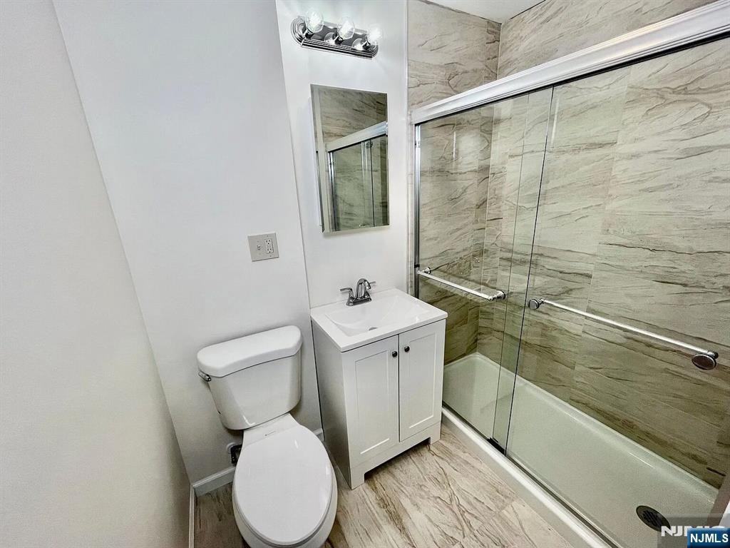 382 Highland Avenue - Photo 4 of 4