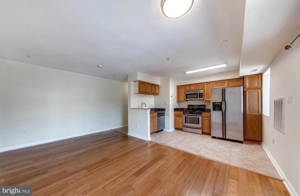 4116 Ames St Ne - Photo 3 of 27