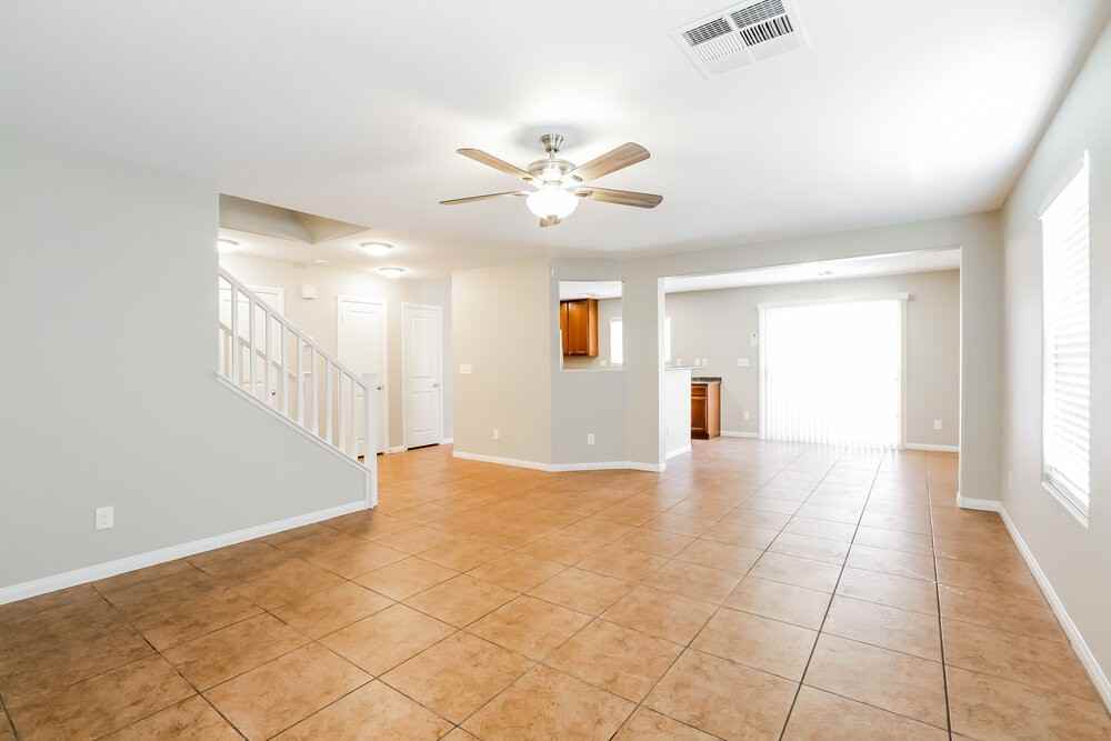 9344 Wild Lariat Ave - Photo 5 of 17