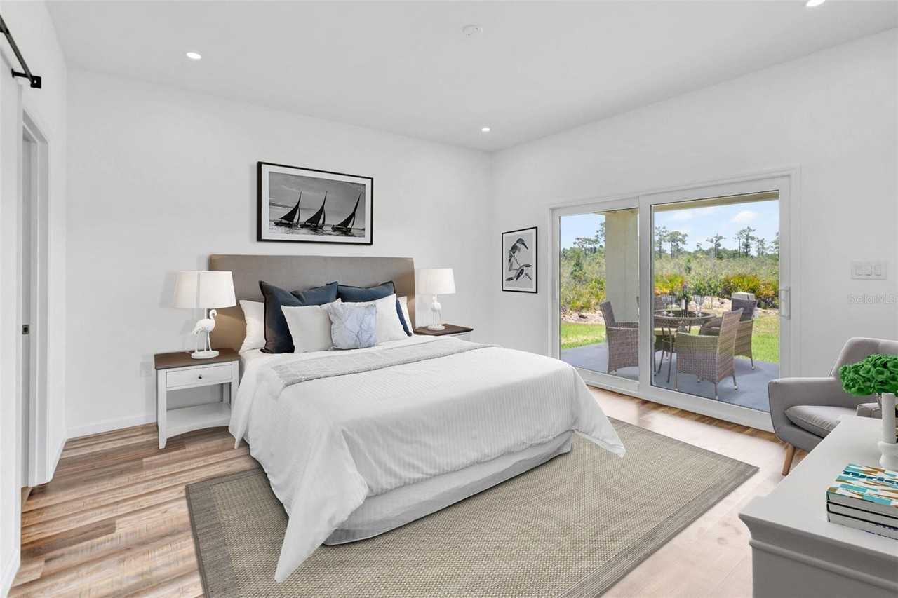 8001 Leonardo St - Photo 4 of 33