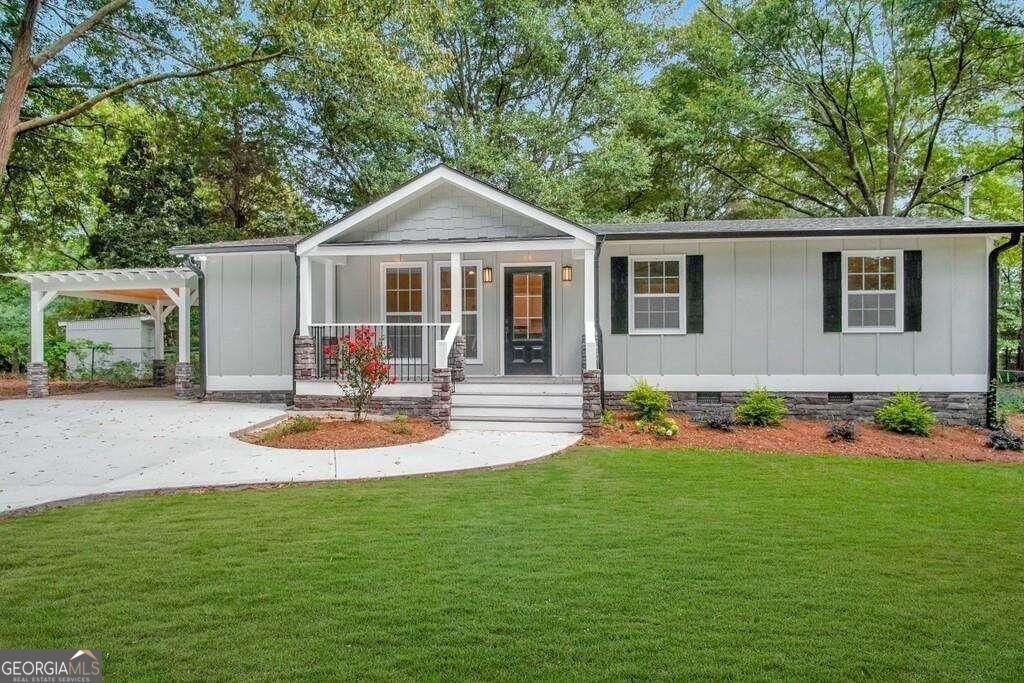 2783 Mildred Pl Se - Photo 2 of 14