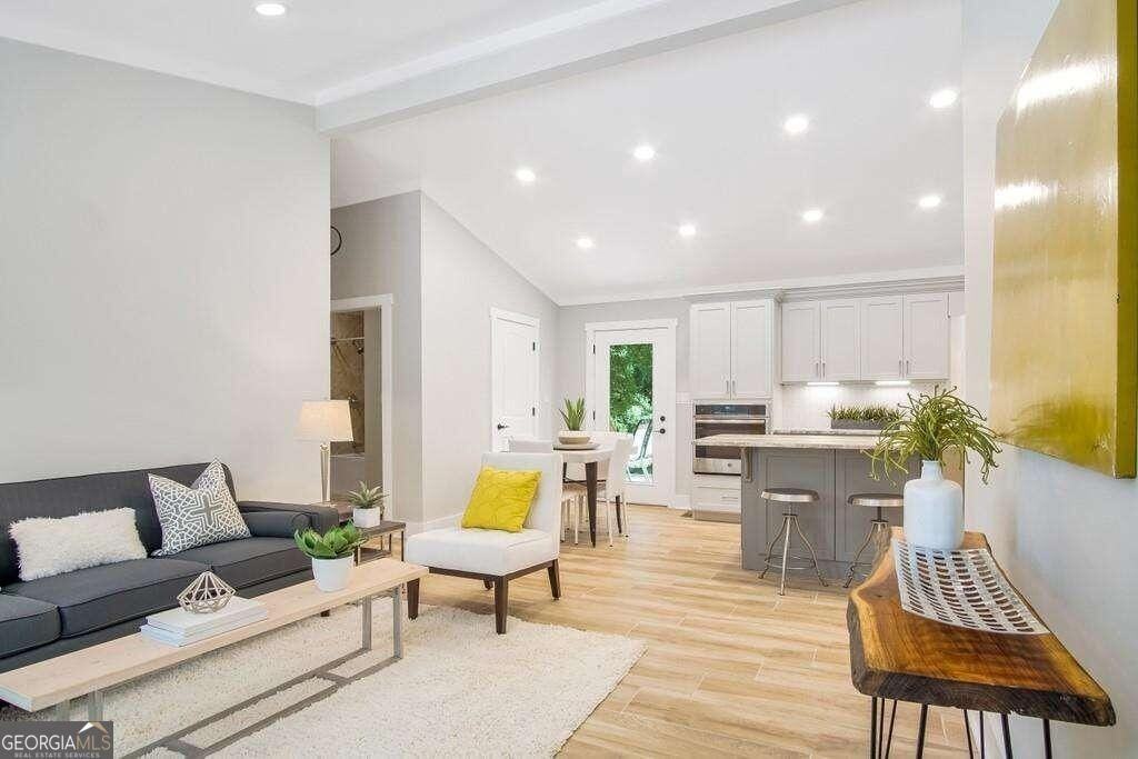 2783 Mildred Pl Se - Photo 4 of 14