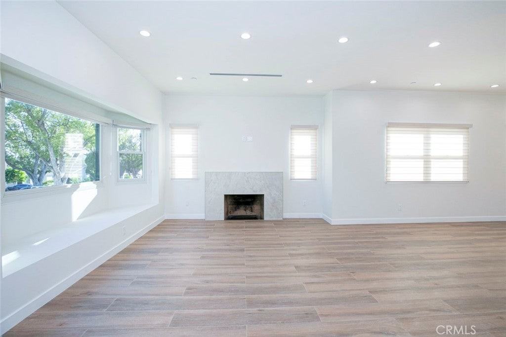 1345 Winchester Ave - Photo 7 of 50