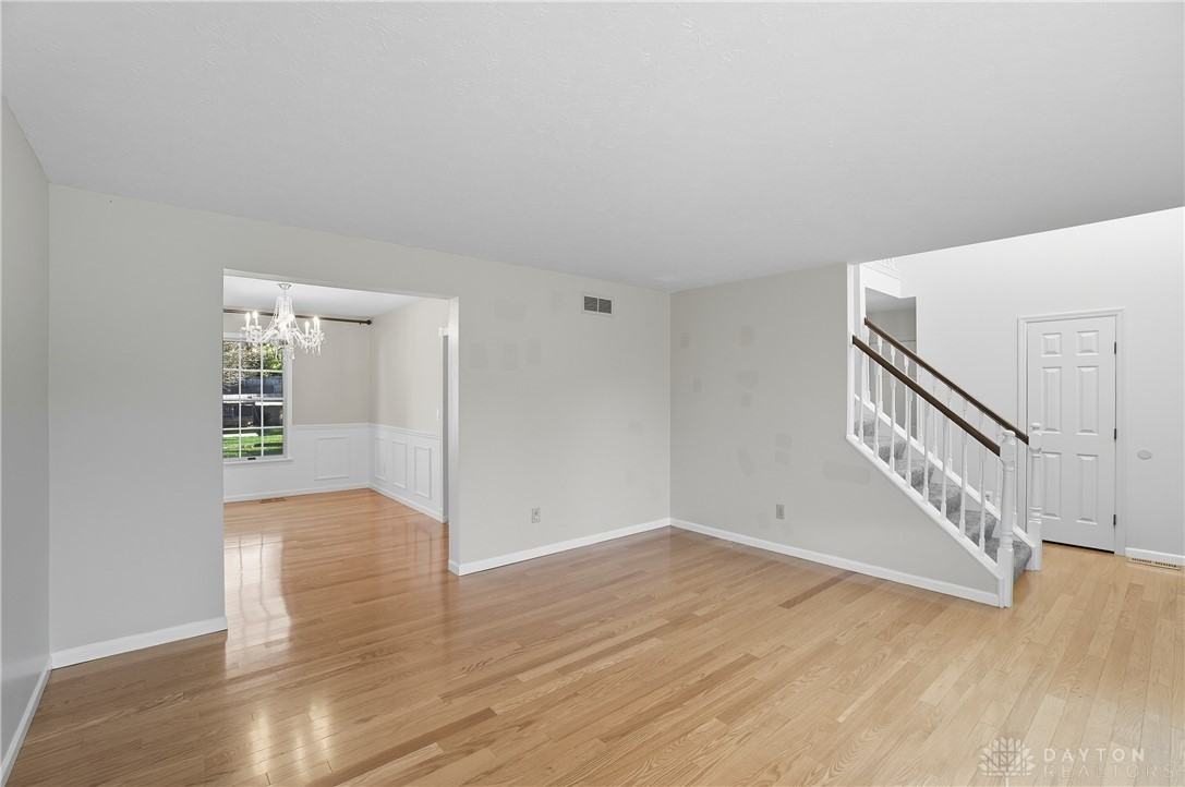 6389 Willow Ln - Photo 6 of 38