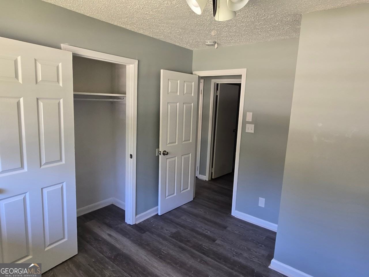 6642 Wolf River Dr - Photo 3 of 8