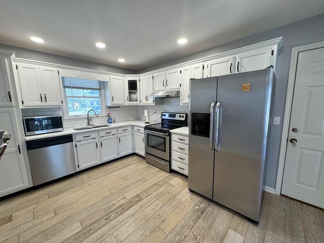 181 Saddlebrook Way - Photo 2 of 15