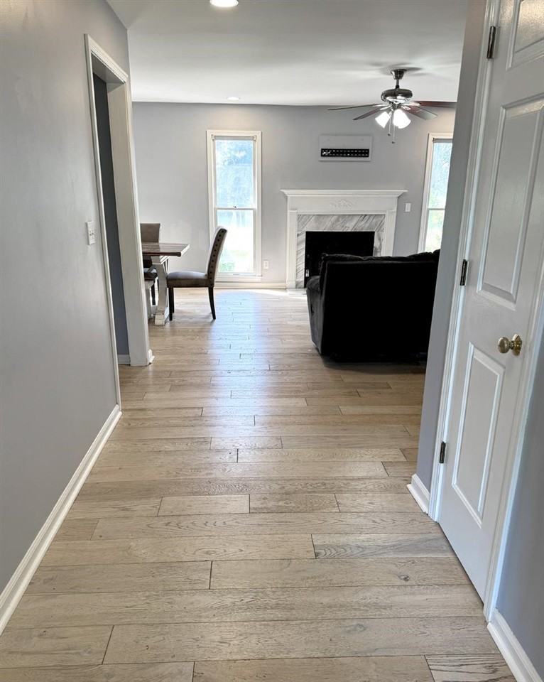 181 Saddlebrook Way - Photo 3 of 15