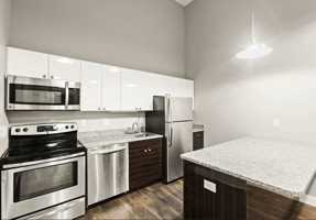 featured image of 46 Winter St #403