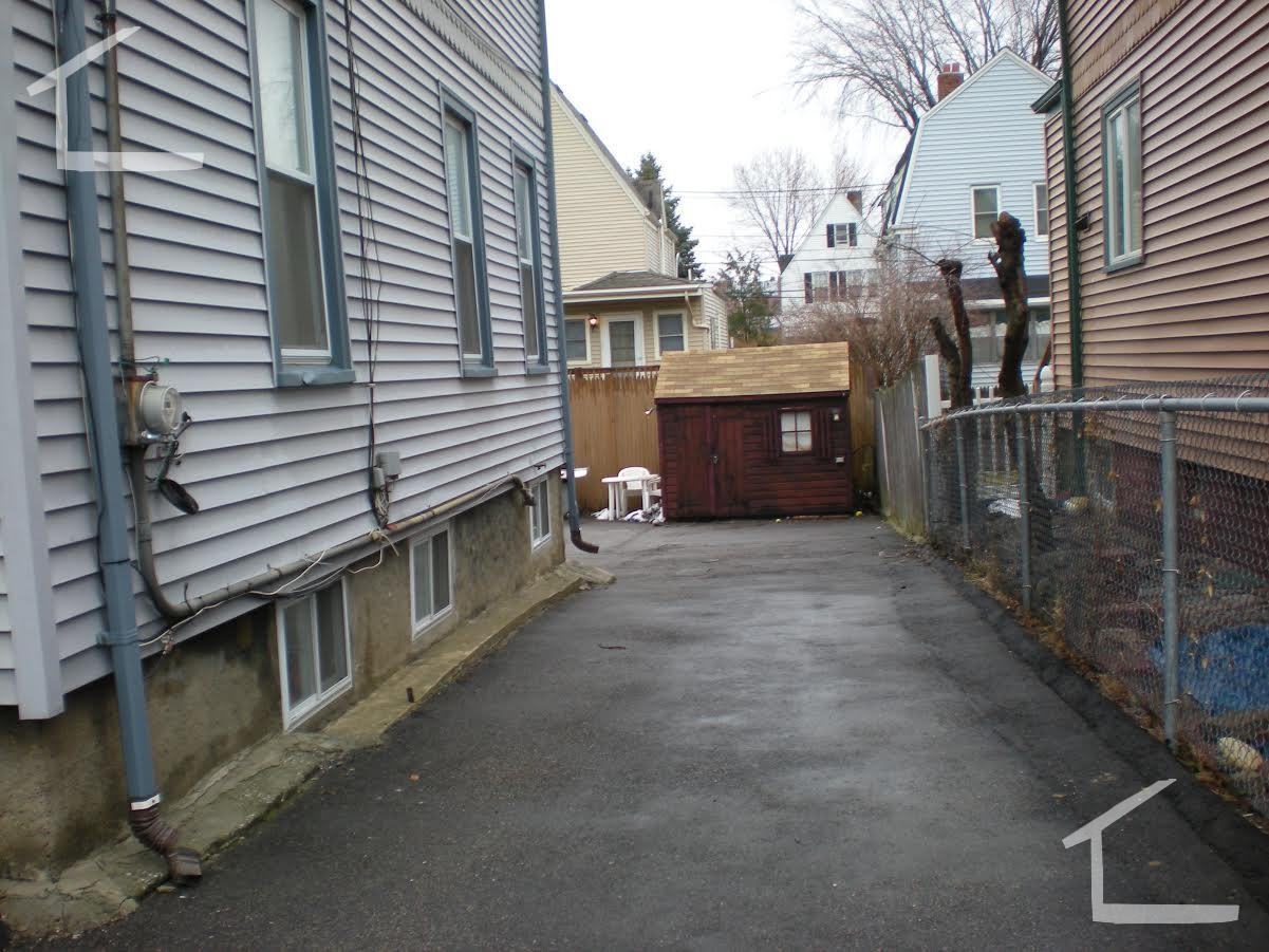 Seattle St. & Cambridge - Photo 2 of 6