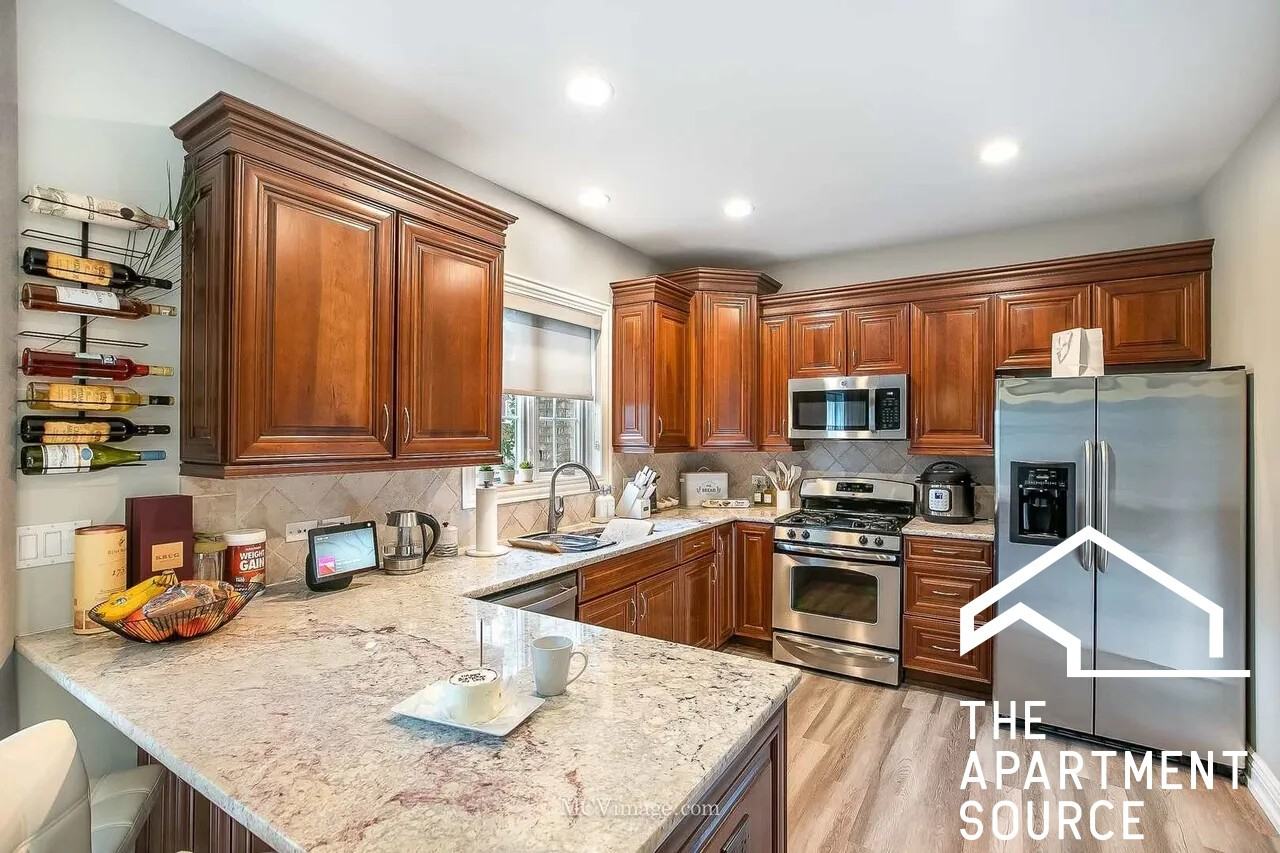 148 Kimball Street #TH - Photo 3 of 19