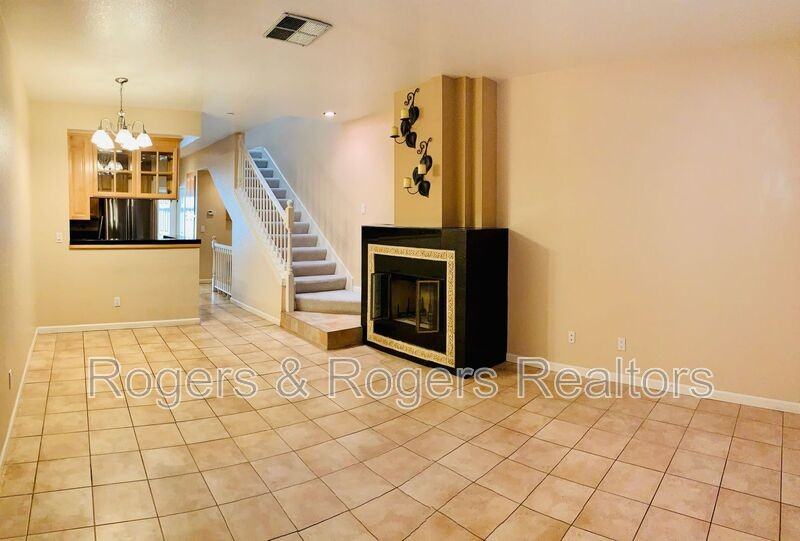 988 Belmont Ter #4 - Photo 3 of 10