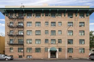 featured image of 1232 Sw Jefferson St