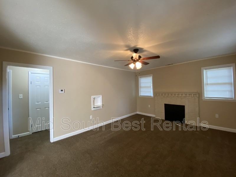 2108 Driftwood Avenue - Photo 3 of 12