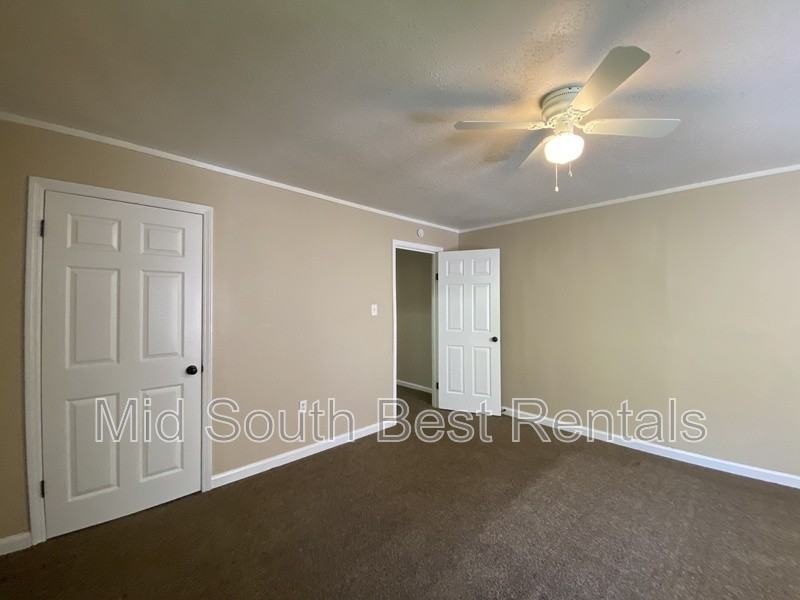 2108 Driftwood Avenue - Photo 7 of 12