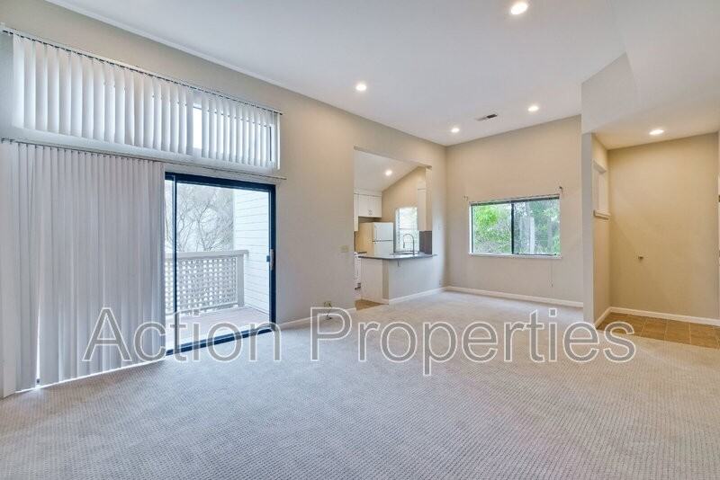 1341 Meadow Ridge Cir - Photo 3 of 38
