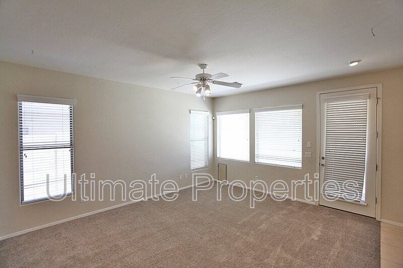 13813 W Ventura St - Photo 3 of 16