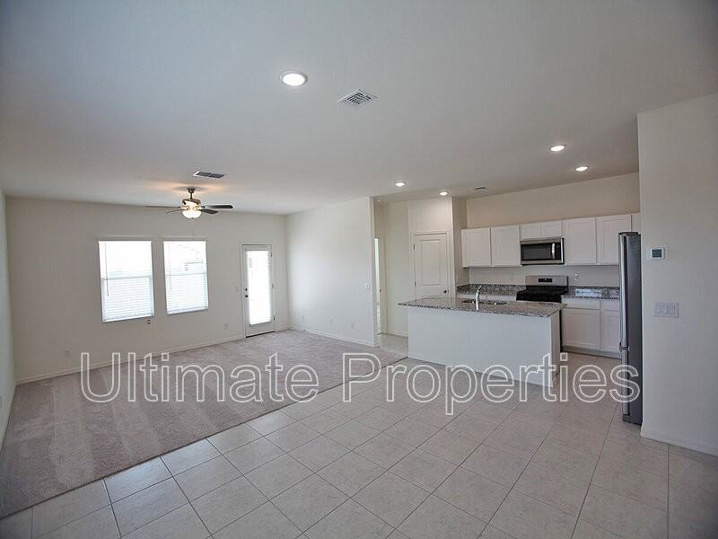 5923 N 200th Ave - Photo 2 of 12