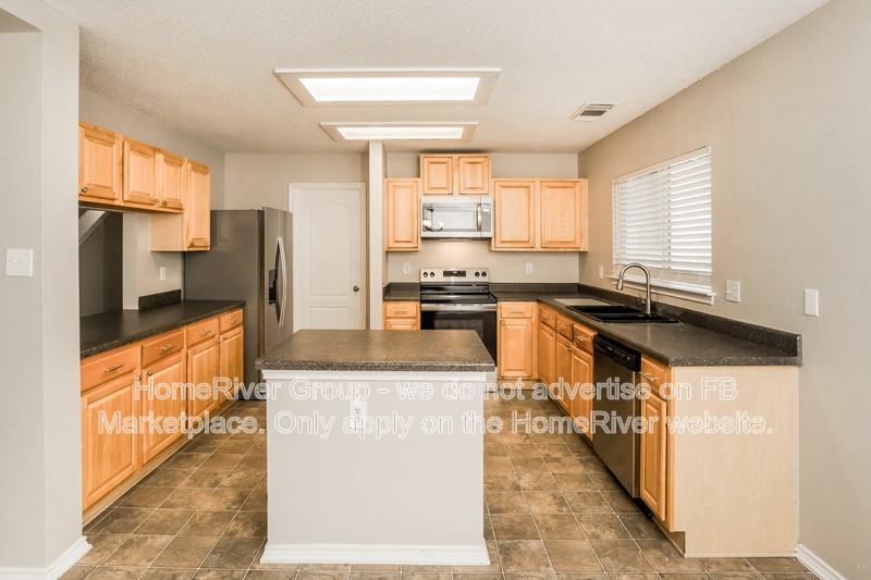 11430 Winters Edge - Photo 6 of 23