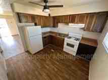 308 Virginia St Ne #A - Photo 1 of 1