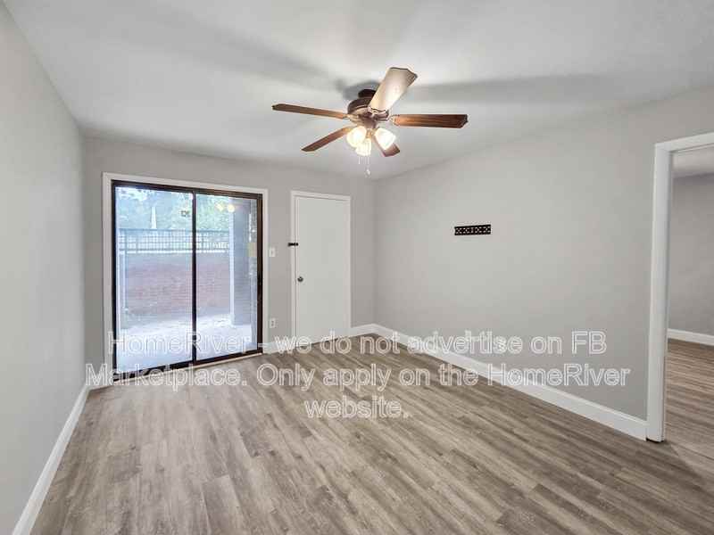 805 Cates St #9 - Photo 7 of 17