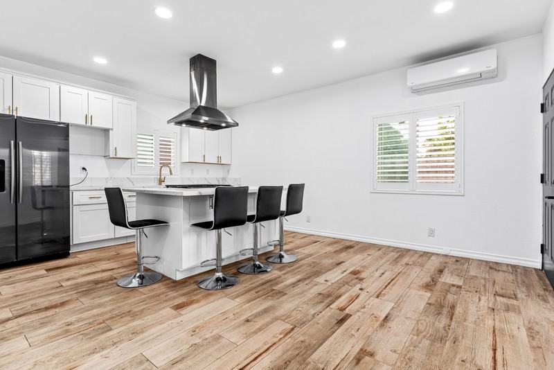 44735 Johnston Dr - Photo 2 of 15