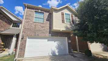 featured image of 17030 Amarose Dr