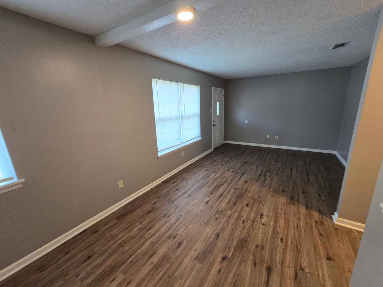 3301 Green Dr - Photo 3 of 16