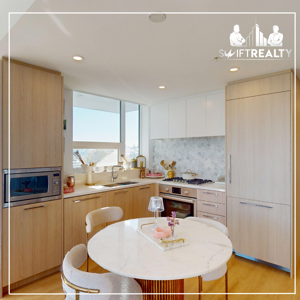 2425 Alpha Ave - Photo 3 of 11