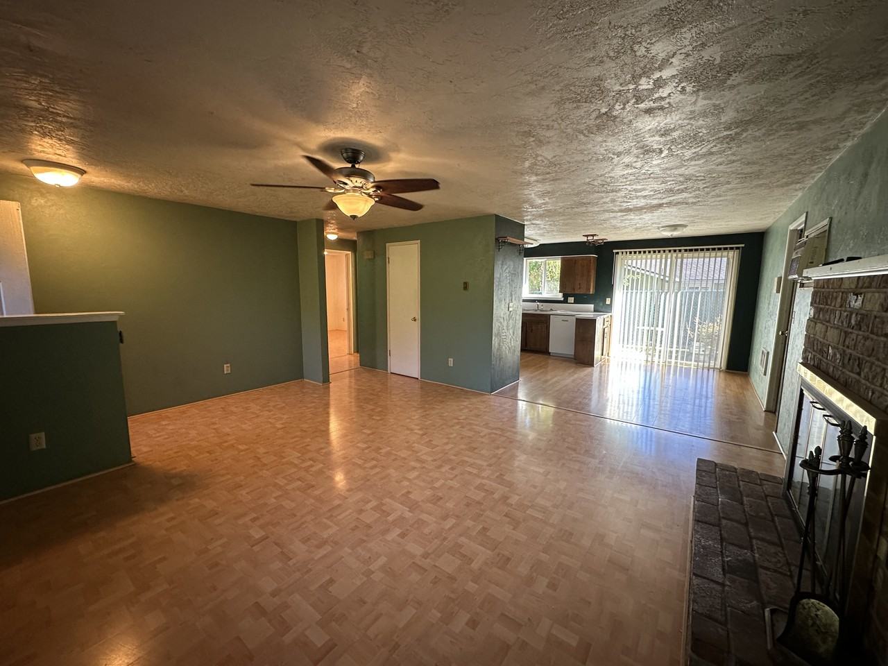 1314 S 10th St - Photo 3 of 15