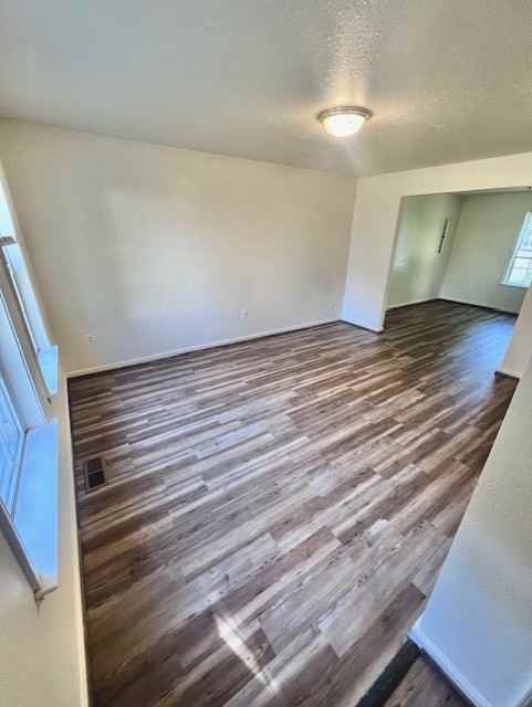 12252 Piney Ln - Photo 2 of 13