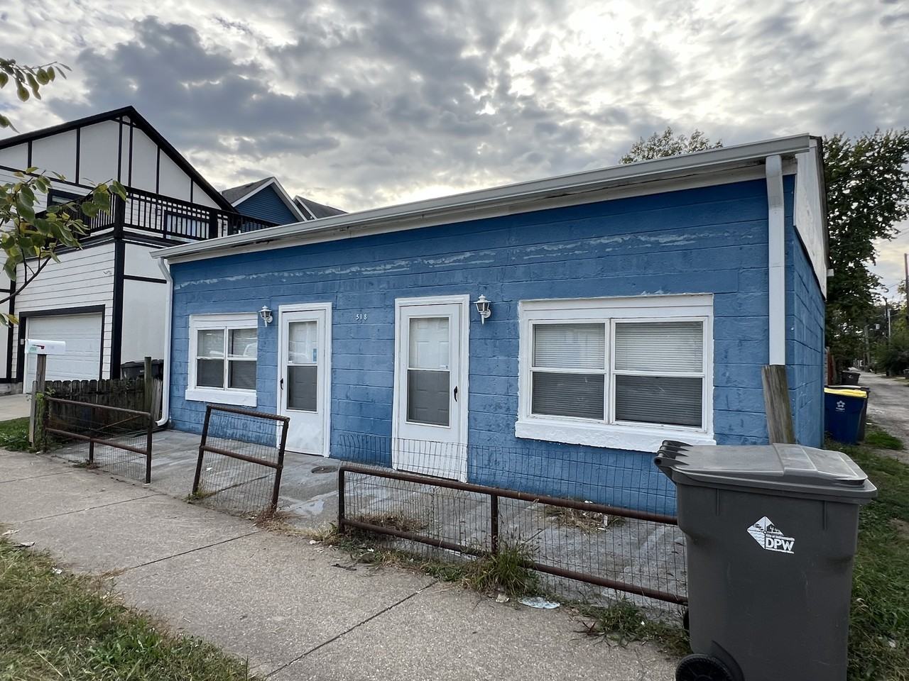 518 S State Ave - Photo 2 of 11