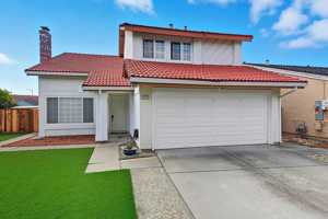 featured image of 4556 Donalbain Cir