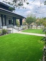 featured image of 358 W 11th St