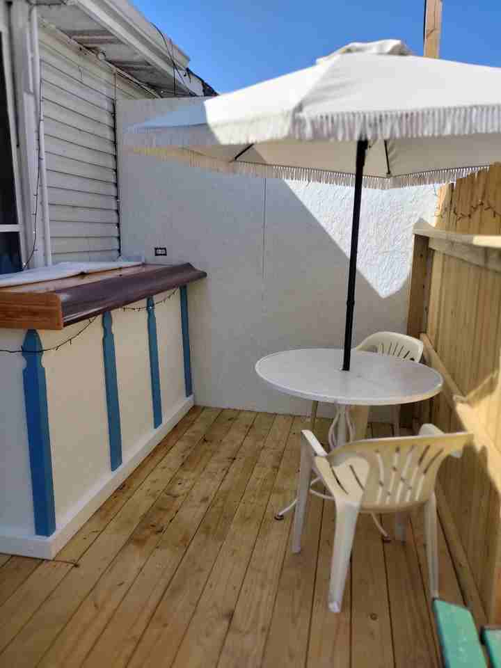 1623 Holly Tree Rd #B - Photo 2 of 25