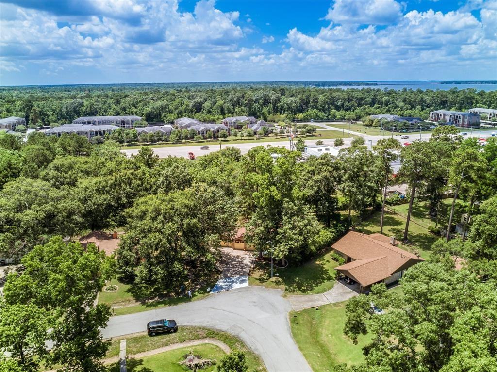 702 Corydon Dr #702 - Photo 2 of 10