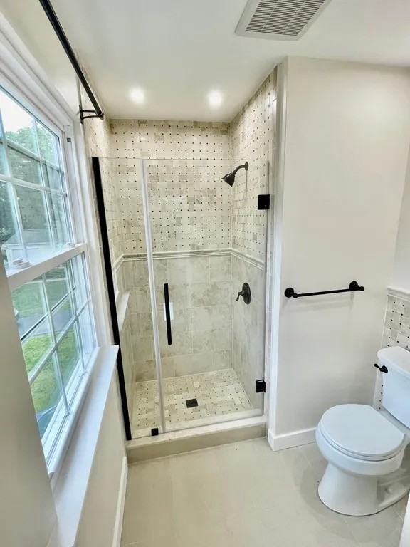 1616 Windsor Ct #NA - Photo 3 of 10